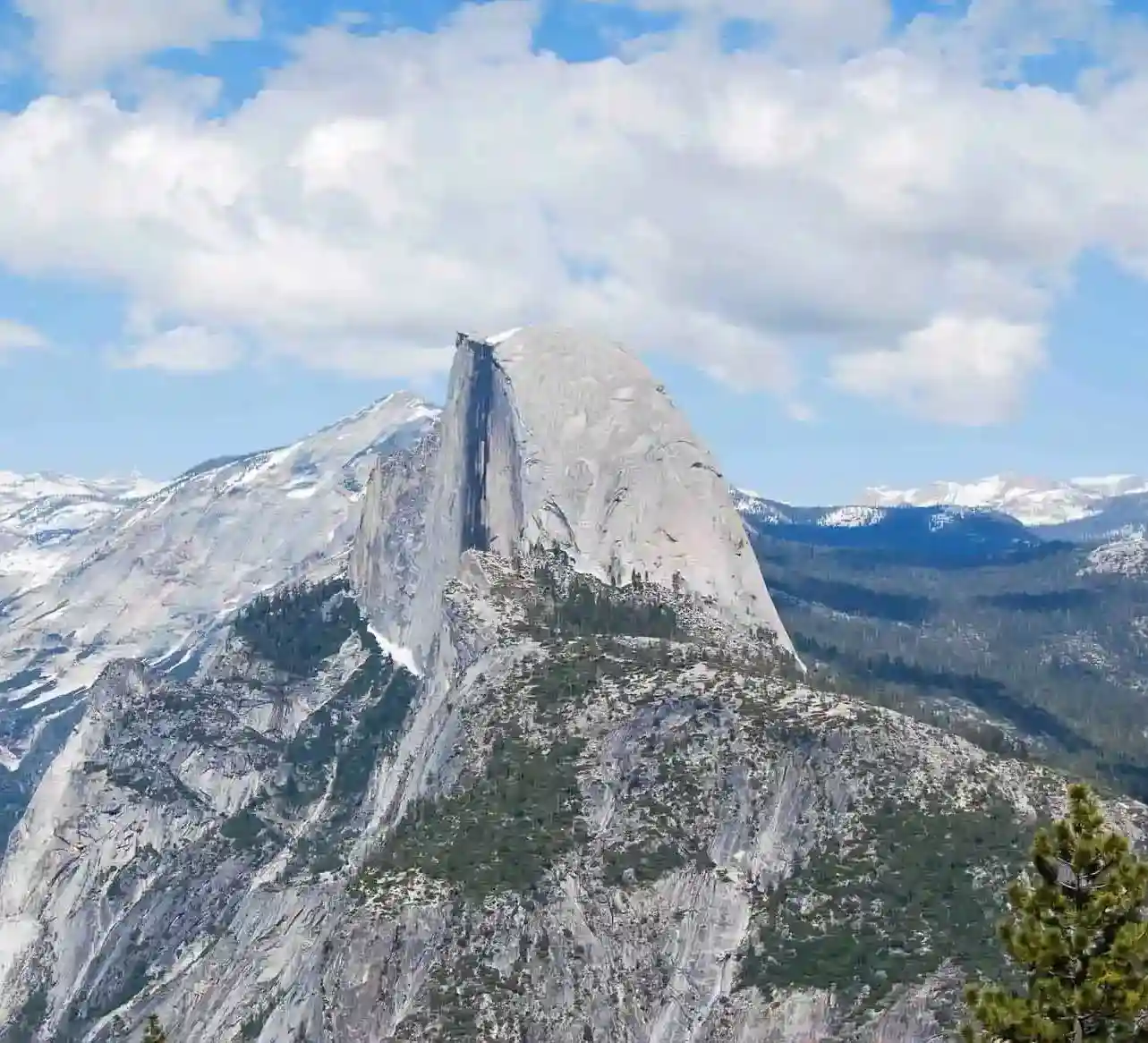 <p>DÓNDE ALOJARSE<br />
YOSEMITE</p>