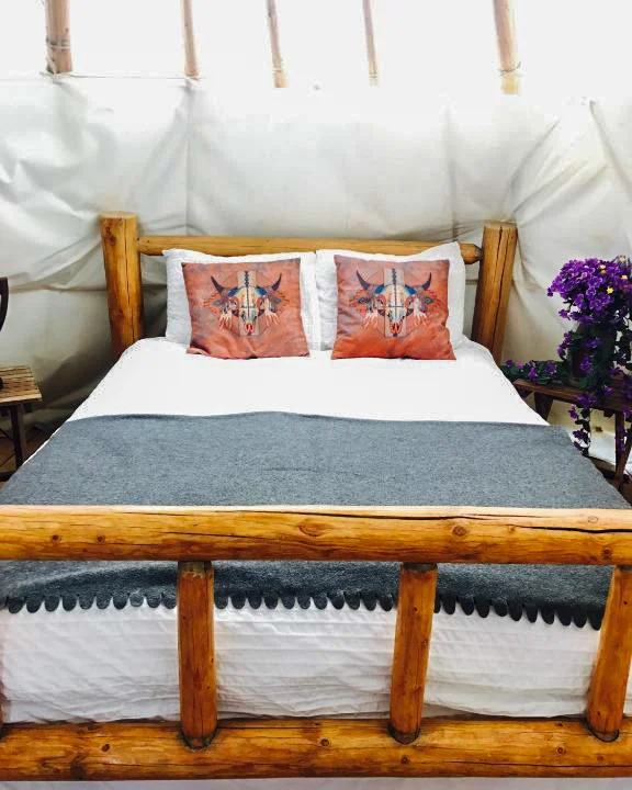 Teepee tent in Olancha, Death Valley