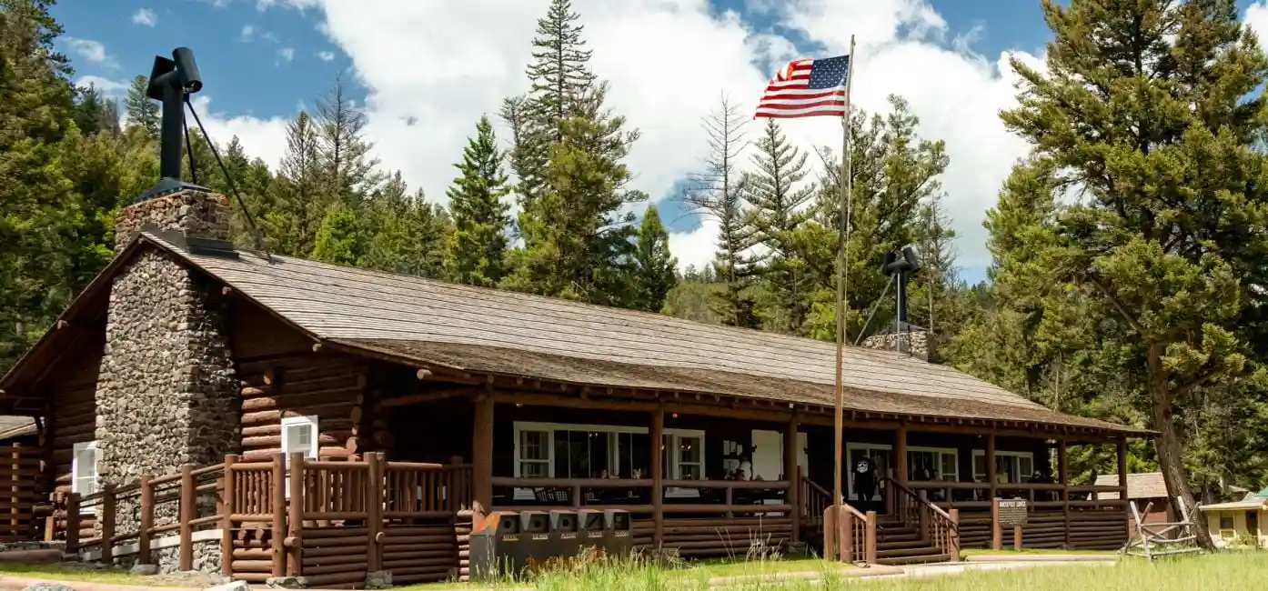 Roosevelt Lodge Cabins, Yellowstone