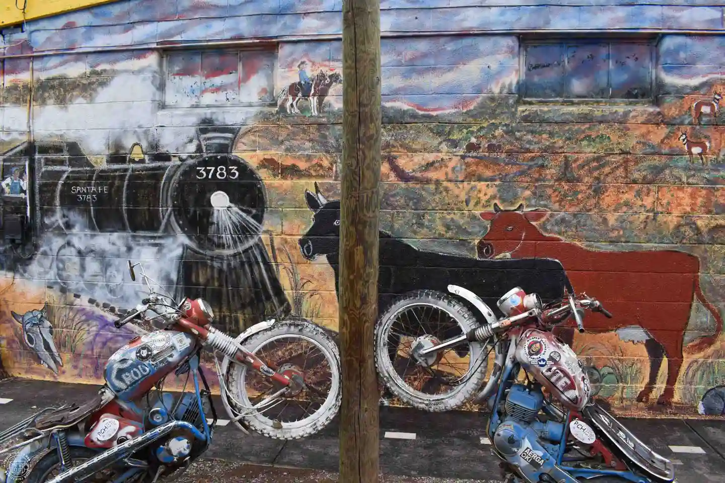 Mural Route 66 Motoporium, Seligman