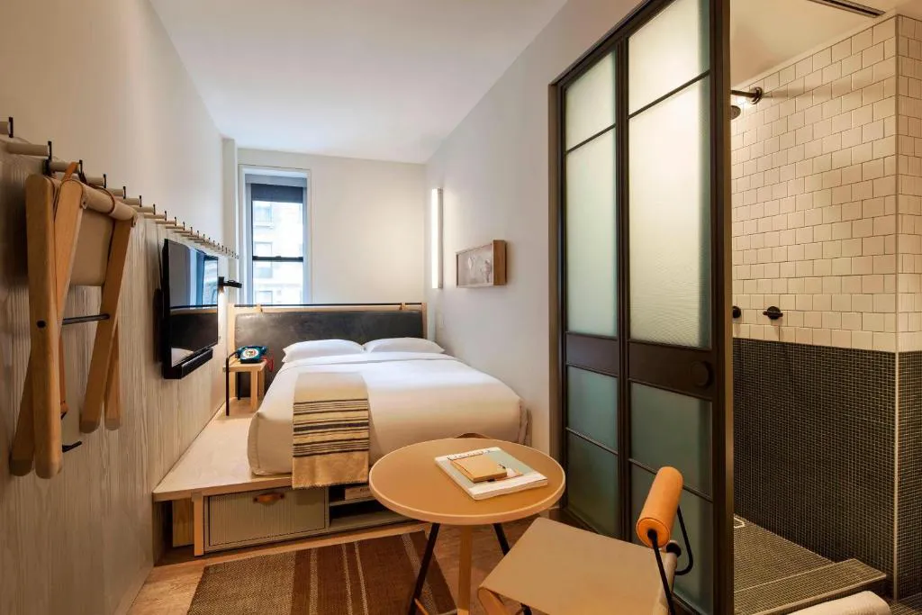 Moxy Times Square, a hotel in New York