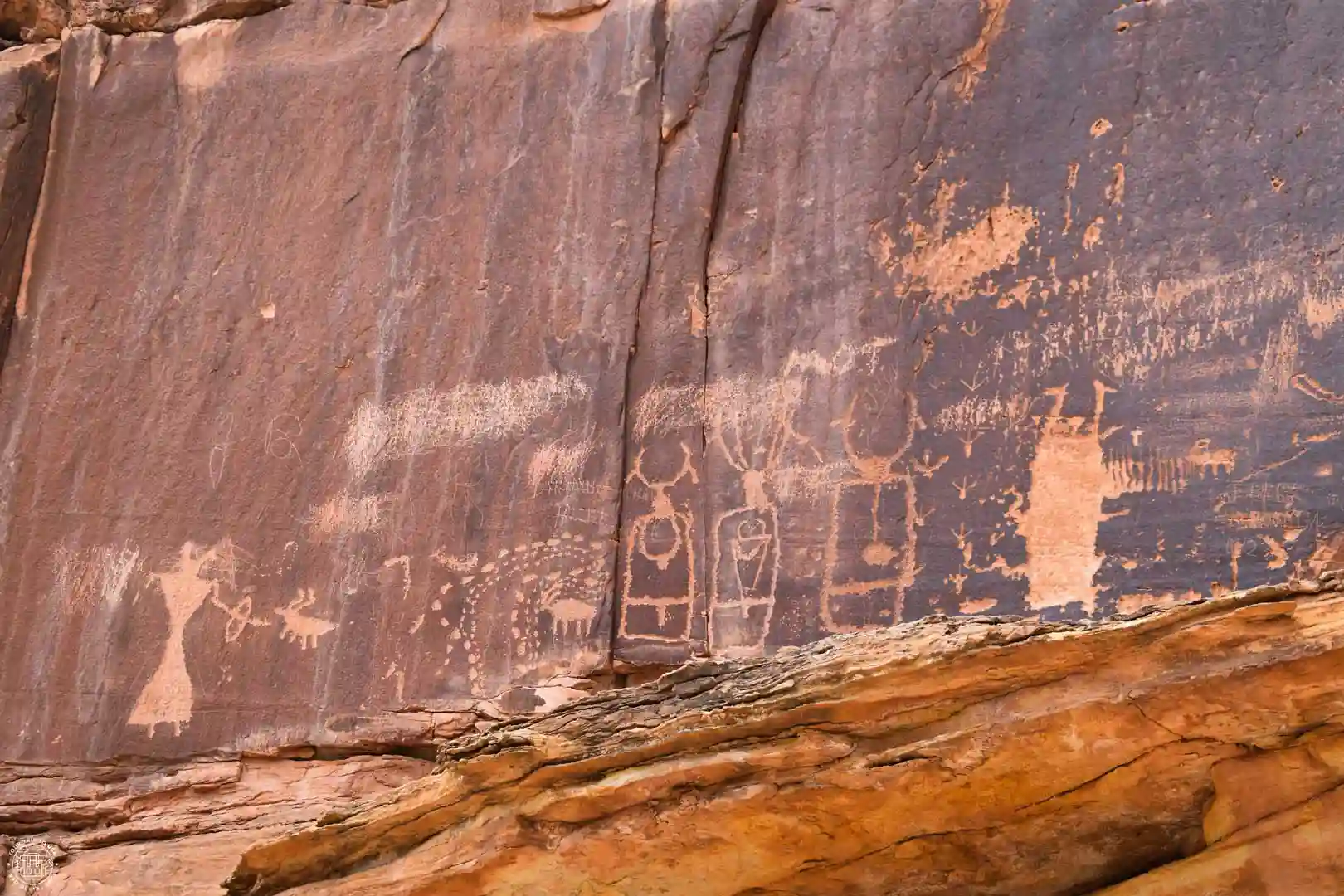 Petroglifos en el río Escalante