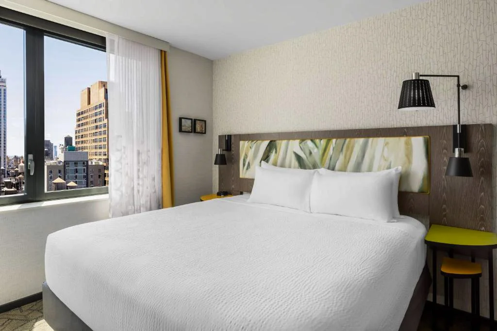 Towne Place Suites, a hotel in New York