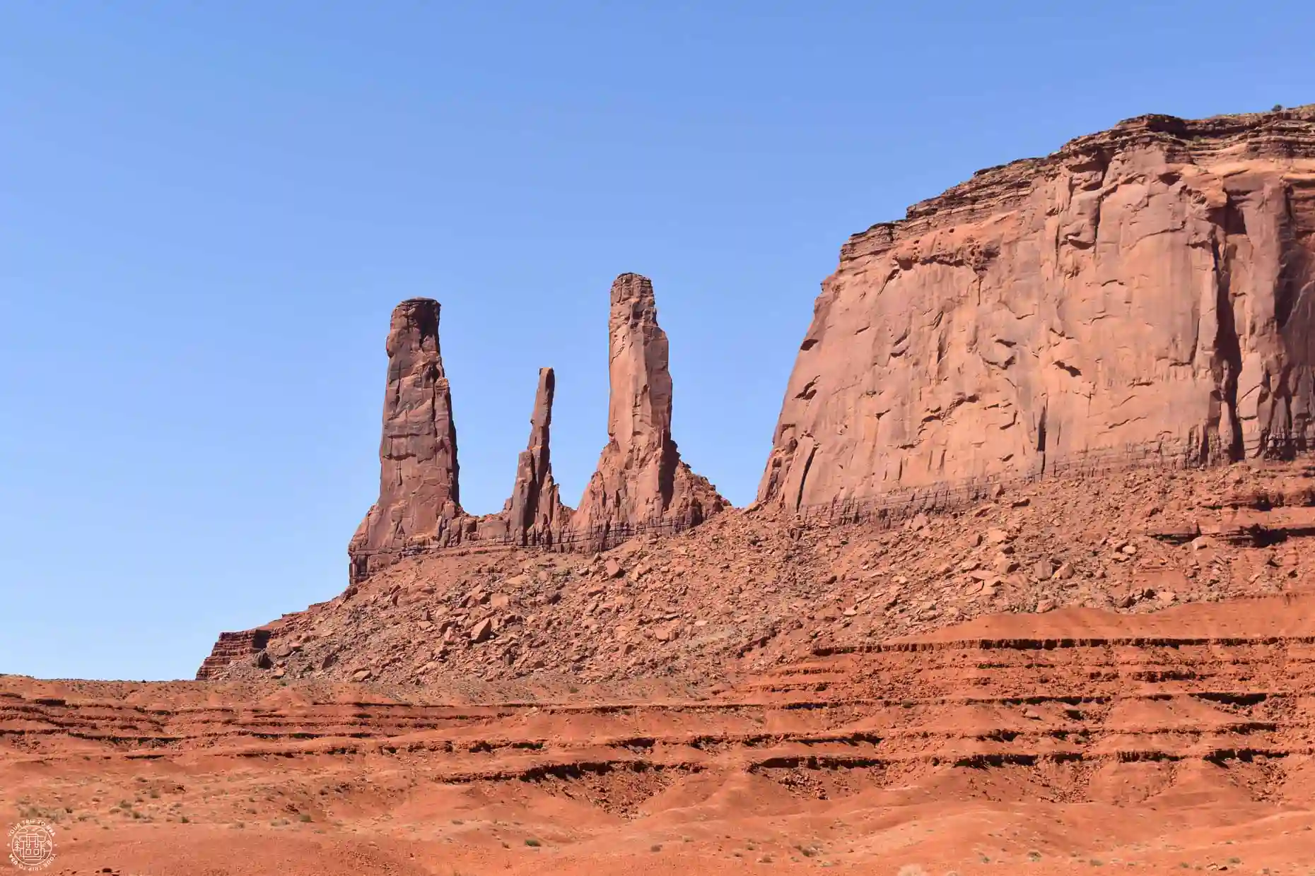 The Three Sisters, Monument Valley